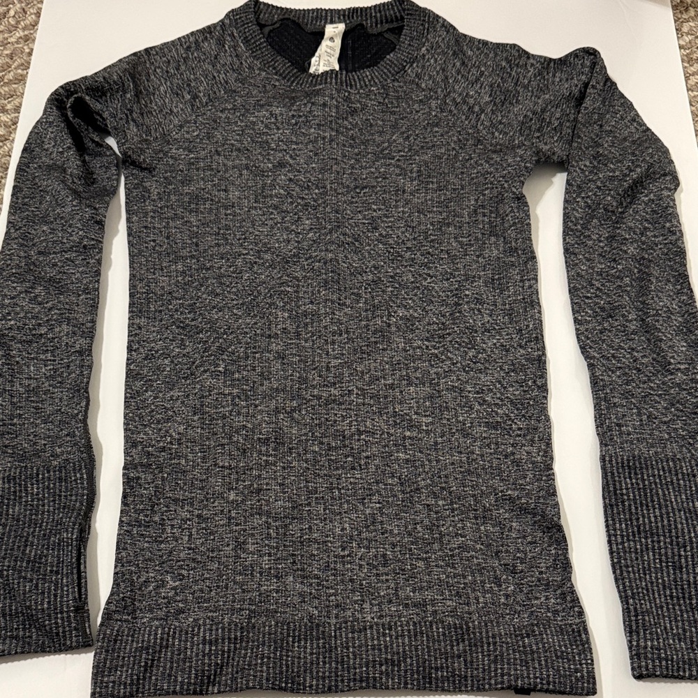 Lululemon Gray Rest Less Pullover Long Sleeve - Size 2